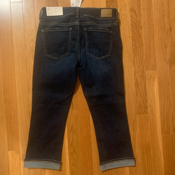 COPY - Cropped American Eagle Jeans (NWT) - Picture 2 of 3